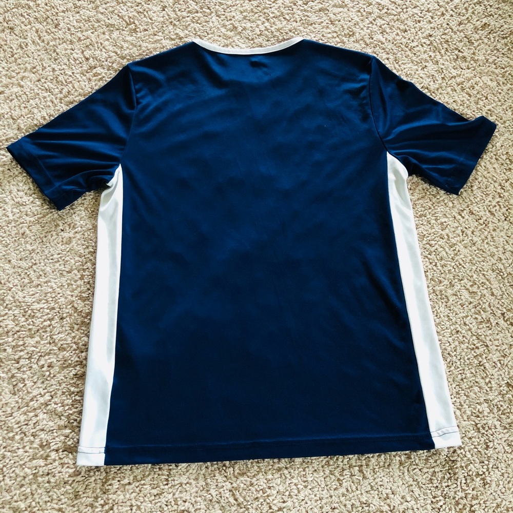 Adidas shirt - Picture 4 of 6